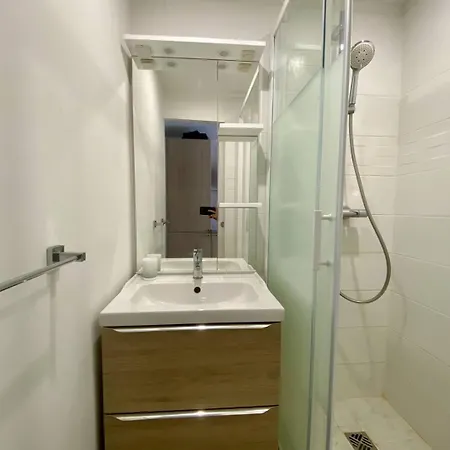 En Rdc Dans Avec Piscine Daire